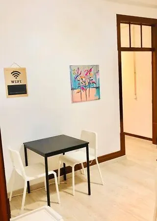 Private 204 In Da Fonte Hostel Figueira da Foz